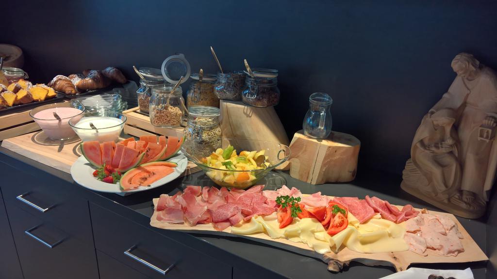 Guesthouse Dolomiten Egna Dış mekan fotoğraf